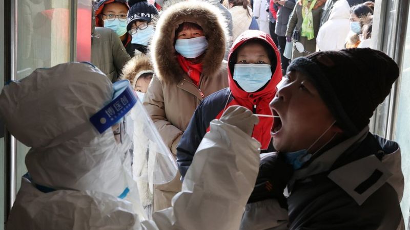 चीनमा ११९ कोरोना भाइरस संक्रमित भेटिएपछि एक करोड १० लाख मानिस लकडाउनमा