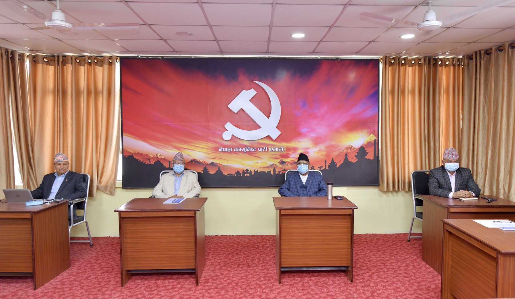 ‘निर्णय नमान्ने’ माधव नेपाल पक्षको अडान 