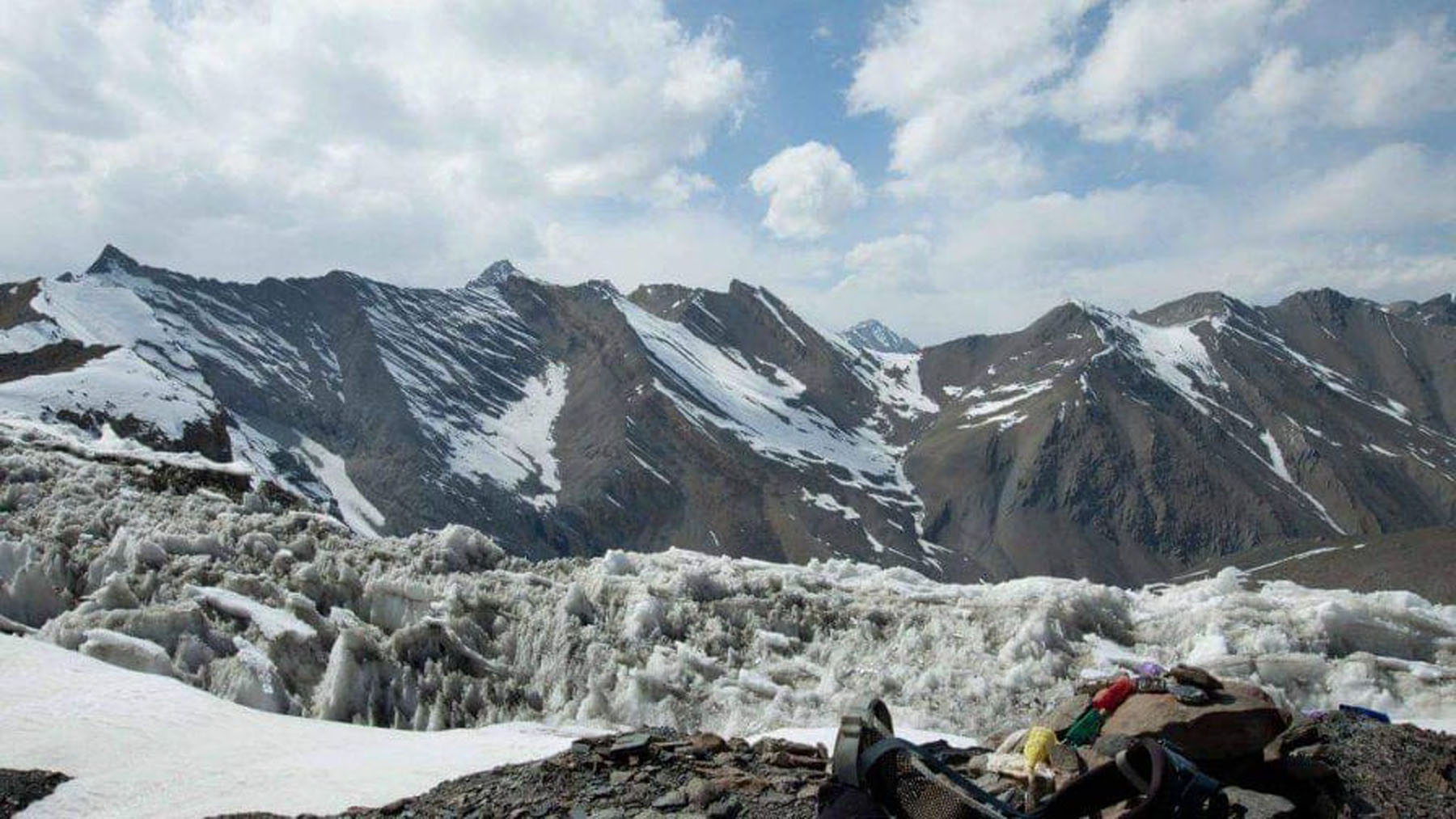 भारी हिमपात र वर्षाले हुम्लाको तल्लो क्षेत्र रानीखर्कमा ५० वटा भेडाबाख्रा मरे