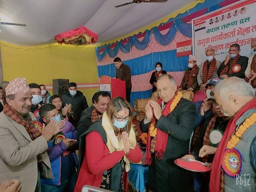 नेकपाका एक यस ५० जना नेताकार्यकर्ता कांग्रेस प्रवेश 