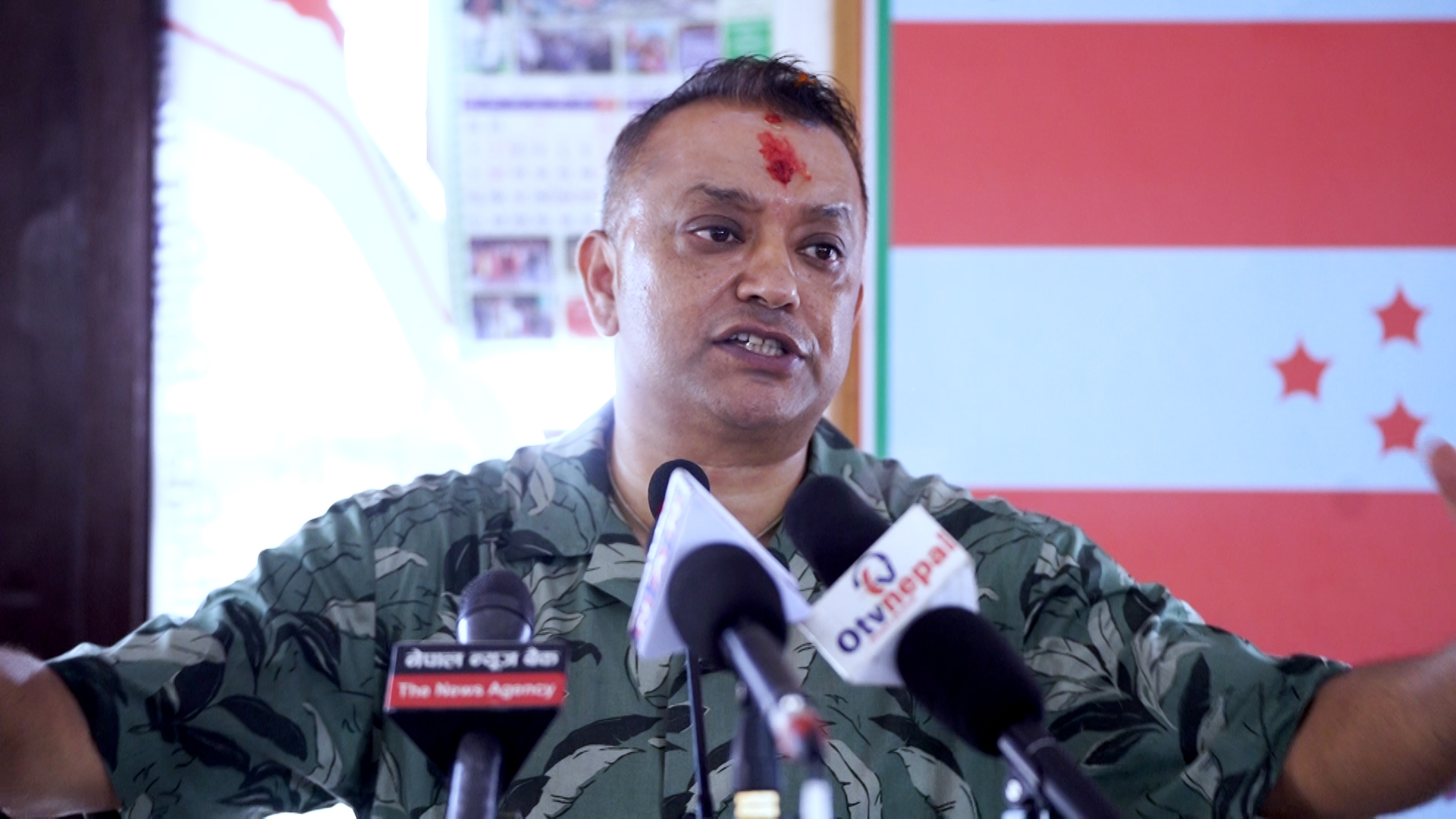 आगो लगाउने होइन, देश सम्हाल्ने शक्ति चाहिएको छ : गगन थापा