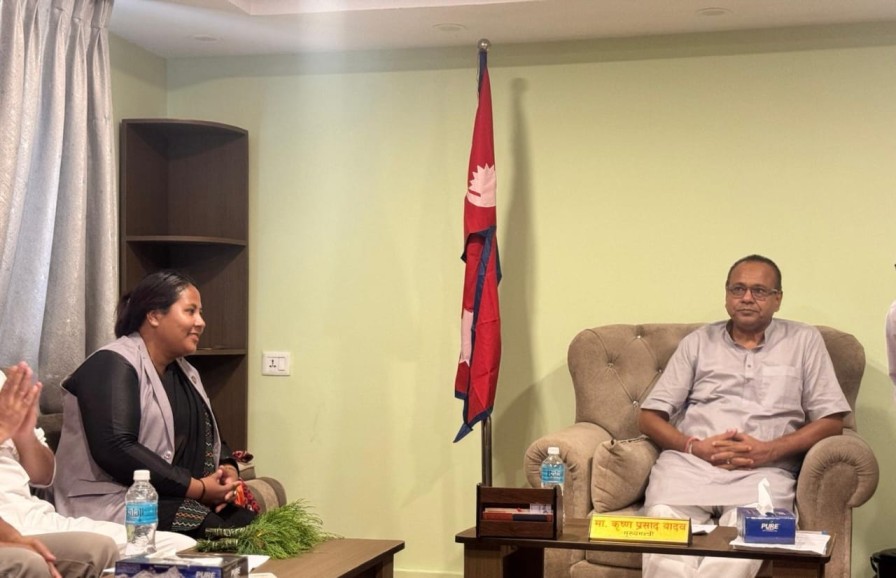 मधेस प्रदेशका कम्तीमा १० पालिका केन्द्रित कार्यक्रममार्फत किसानको खेतसम्म सेवा : मन्त्री चौधरी