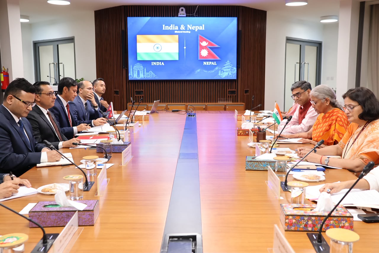 भारत भ्रमणको दोस्रो दिन अर्थमन्त्री डा. स्वर्णिम वाग्ले महत्त्वपूर्ण कूटनीतिक र द्विपक्षीय भेटघाटमा सहभागी हुने