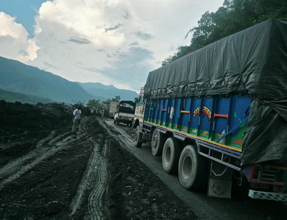 कृष्णभीरकाे सडक सञ्चालनमा ल्याउन परीक्षण
