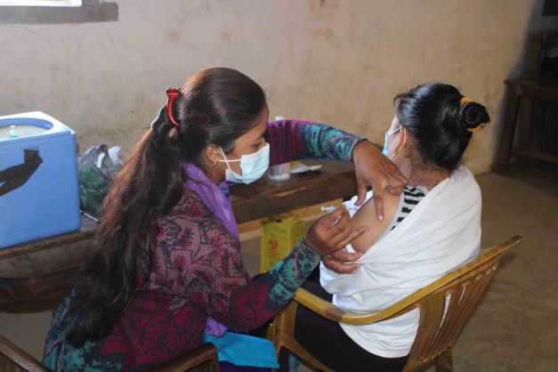 कोभिशिल्ड र एस्ट्राजेनेकाको दोस्राे मात्रा दिन सुरू 