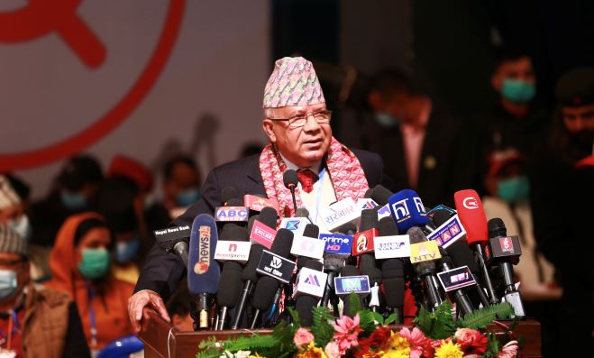 नेकपा एस संसदीय दलको नेतामा माधव नेपाल सर्वसम्मत 