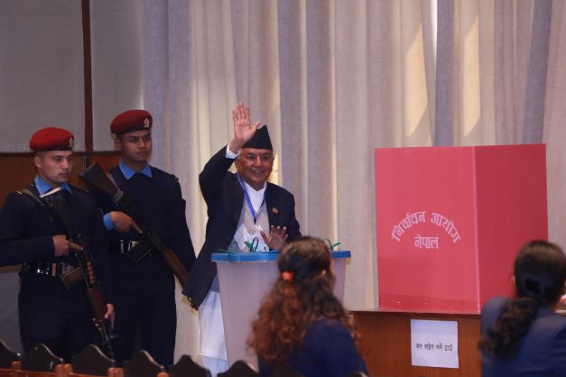 मुलुकले पायो तेस्रो राष्ट्रपति, पहिलो चरणबाटै निर्वाचित भए रामचन्द्र पौडेल 