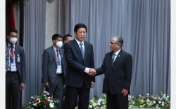 नेपाल–चीनबीचको व्यापार घाटा कम गर्न अध्यक्ष प्रचण्डको चिनियाँ पक्षसँग आग्रह