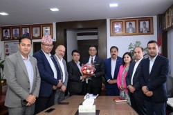 अब निजी क्षेत्रले घुस खुवाउनु पर्दैन, ढुक्क भएर लगानी बढाउनुस : अर्थमन्त्री वाग्ले