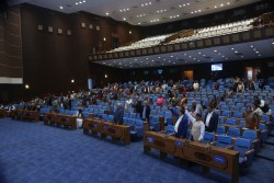 प्रतिनिधि सभाको बैठकमा एमालेको नारावाजी, संसद साउन २९ गतेसम्मका लागि स्थगित