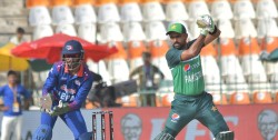 एसिया कप क्रिकेटको पहिलो खेलमा पाकिस्तानको विशाल योगफल, नेपाललाई ३४३ रनको चुनौती 