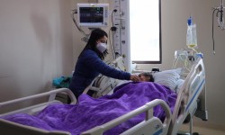 प्रधामन्त्री प्रचण्ड पत्नी सीता दाहाल अस्पताल भर्ना