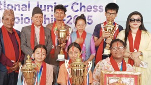 प्रथम जुनियर राष्ट्रिय चेसमा रिसोन थापा र रिया श्रेष्ठ च्याम्पियन 