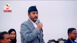 सांसद खरेलले भने, ‘संसदभित्र पुराना पातहरु हट्दै गएका छन्, नयाँ पालुवाहरु पलाउँदै आएका छन्’