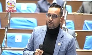 रास्वपाका सांसद असिम शाहले सोधे, ‘सरकारका आफै डार्क मोडमा लान खोजेको हो ?