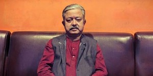 मोरङमा पक्राउ परेका विश्लेषक दाहाललाई काठमाडौं पठाइँदै 
