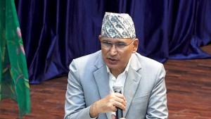 धुलो र हिलोरहित सडकको परिकल्पनालाई सार्थक तुल्याउन काम भइरहेको छ : अर्थमन्त्री पौडेल