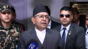 सभामुख घिमिरेको देउवा र लामिछानेसँग छलफल, सहमति जुटाउन आग्रह