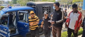 दुर्गा प्रसाईंलाई विमानस्थलबाट काठमाडौं प्रहरी परिसर पुर्याइयो