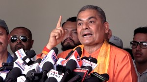 राजनीतिक दल खोल्ने दुर्गा प्रसाईंको घोषणा 