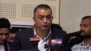 कांग्रेस पूरानो र मूल्यहीन भयो भन्ने भाष्यलाई चिर्न जरुरी छ : गगन थापा 
