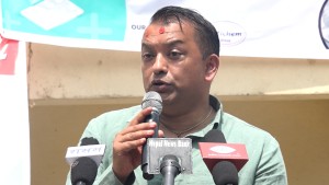 प्रदेश अहिले अदालतले चलाएका छन् : गगन