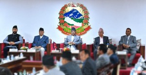 सत्ता गठबन्धनमा अविश्वास