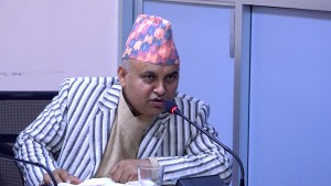 स्वदेशी उत्पादनहरु प्रयोगमा नआउँदा उद्योगहरु कमजोर अवस्थामा पुगे : सचिव राउत