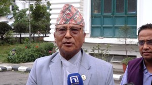 साउनदेखि राष्ट्रिय परिचय पत्र अनिवार्य गर्र्ने समय बढाउन गृहमन्त्रीलाई एमाले नेताको आग्रह 