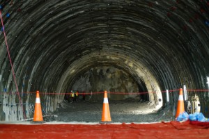 छिचोलियो नागढुंगा–नौबिसे मुख्य सुरुङमार्ग