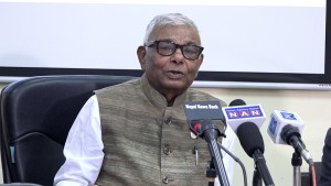 महिलालाई पछाडि राखेर पुरुष अगाडि जान सक्दैन : मन्त्री साह