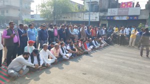 जनकपुरधाममा सात राजनीतिक दलको विरोध प्रदर्शन