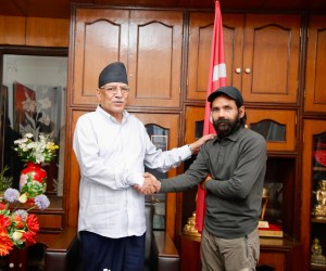 कर्णालीको समृद्धिका लागि नवराज बोहोराको पैदल यात्रा, प्रचण्डले दिए समर्थन