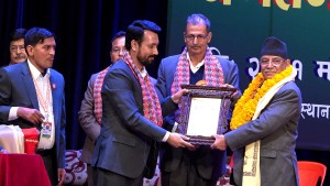 मुलुकमा फेरि नयाँ क्रान्ति आवश्यक : प्रचण्ड 