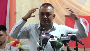 ०४६ साल पछाडि सार्वजनिक पदमा बसेका सबै नेताहरुको सम्पत्ति छानविन गरौं : गगन थापा
