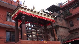 हाडीगाउँमा आकर्षक फल्चा निर्माण