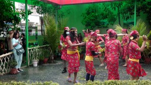 काठमाडौंमा नौलो तरिकाले मनाइयो असार १५, नाम दिइयो ‘इन्द्रेणी रोपाइँ जात्रा’