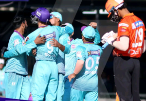 काठमाडौंसँग‌ चितवनको हार