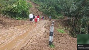 बाढीपहिरोबाट क्षति पुगेका सडक पुनर्निर्माण गर्न १२ अर्ब ३८ करोड लाग्ने अनुमान