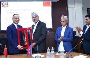 अर्थमन्त्री पौडेल र चीनको सिड्का अध्यक्षबीच भेट, चारवटा परियोजनाको समझदारी पत्रमा हस्ताक्षर