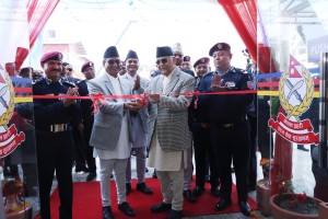 दबाबमा नपरी काम गर्न नेपाल प्रहरीलाई प्रधानमन्त्रीको निर्देशन 