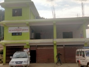 मुगुका सरकारी तथा नीजि क्षेत्रका कार्यालयहरु अपाङ्गतामैत्री भएनन्, सेवाग्राहीलाई सास्ती