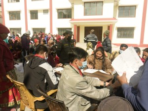 रामेछापमा आयुर्वेदिक उपचारप्रति बढ्दो आकर्षण