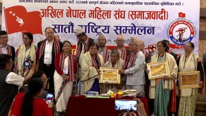 क्रान्तिकारी कम्युनिष्टहरु एकताबद्ध हुन माधव नेपालको आह्वान 