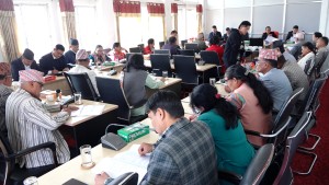 सार्वजनिक नीति तथा प्रत्यायोजित विधायन समितिको बैठक बस्दै, मन्त्री कुलमान घिसिङसँग विशेष छलफल हुने 