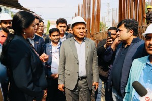 मन्त्री घिसिङबाट निर्माणाधीन कोशी अस्पताल भवनको निरीक्षण