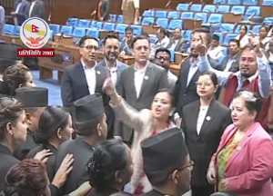 संसदमा रास्वपाको नाराबाजी