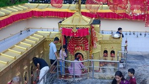 दशैंमा पनि चहलपहल छैन् ,मनकामना र दक्षिणकाली मन्दिरमा 