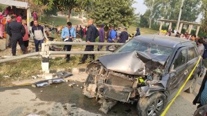 धनुषामा कारको ठक्करबाट श्रीमतीको मृत्यु, श्रीमान घाइते---