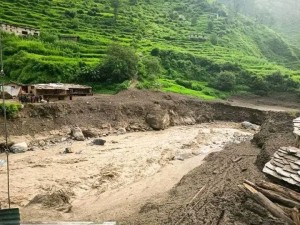 बाढीका कारण बाजुराको कवाडी खोला जलविद्युत पूर्णरूपमा क्षति, १२ सय घरधुरी प्रभावित